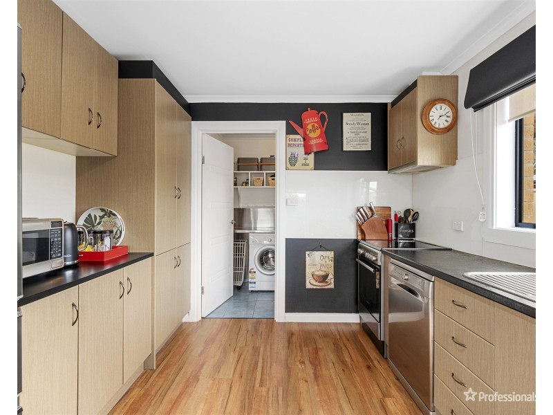 14A Mountain View Street, Avoca VIC 3467