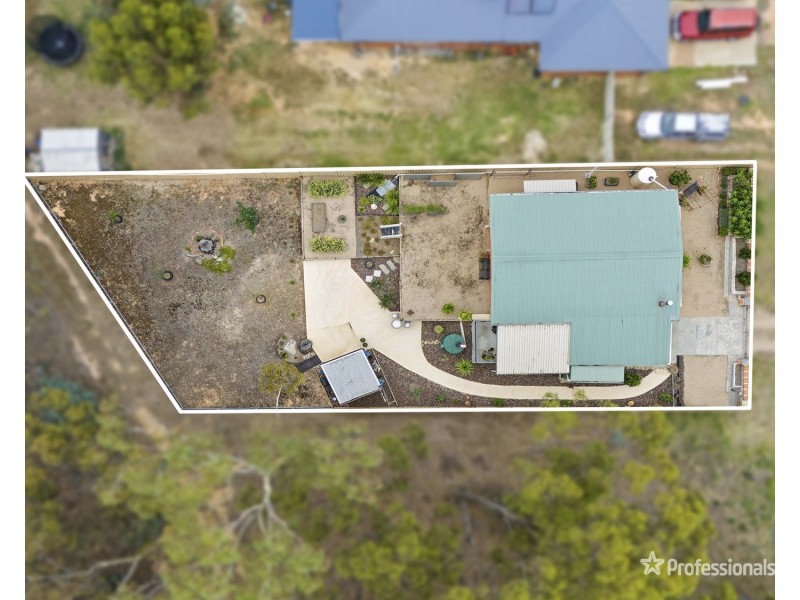 14A Mountain View Street, Avoca VIC 3467