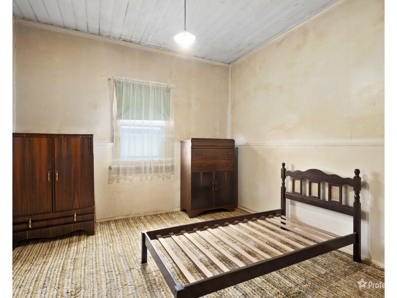 104  Loch Street, Maryborough VIC 3465