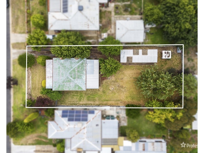 104  Loch Street, Maryborough VIC 3465