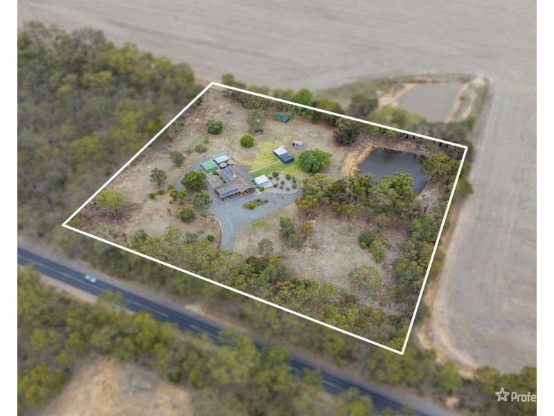 5081 Pyrenees Highway, Adelaide Lead VIC 3465