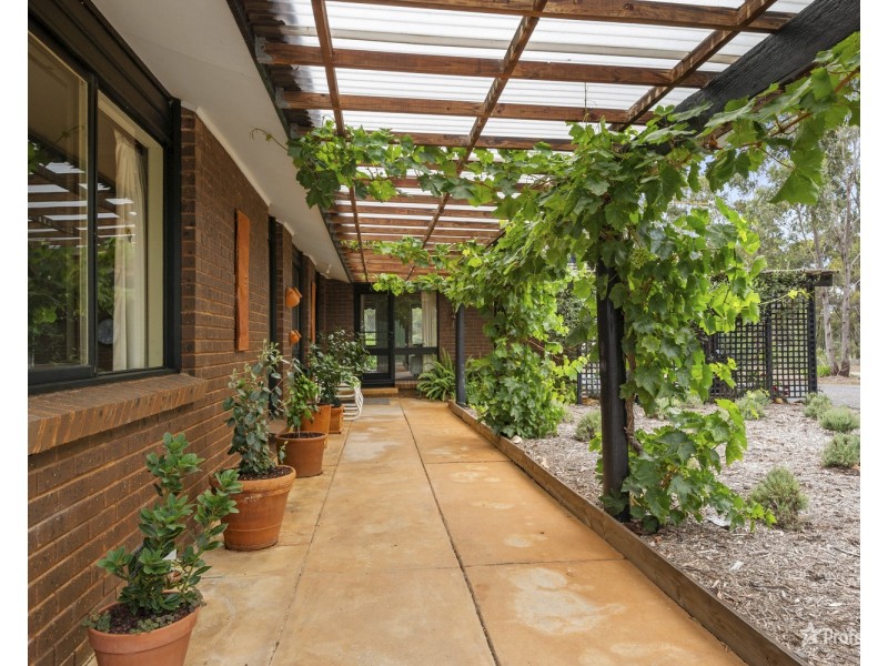 5081 Pyrenees Highway, Adelaide Lead VIC 3465