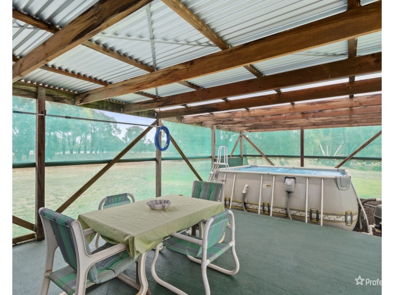 5081 Pyrenees Highway, Adelaide Lead VIC 3465