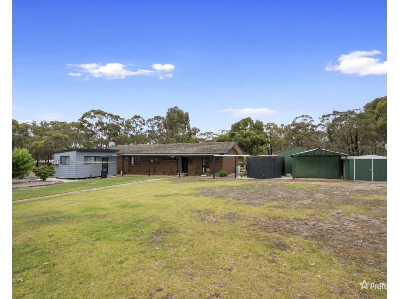 5081 Pyrenees Highway, Adelaide Lead VIC 3465