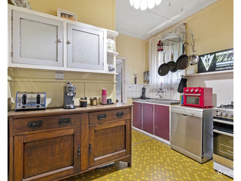 149 Railway Street, Maryborough VIC 3465