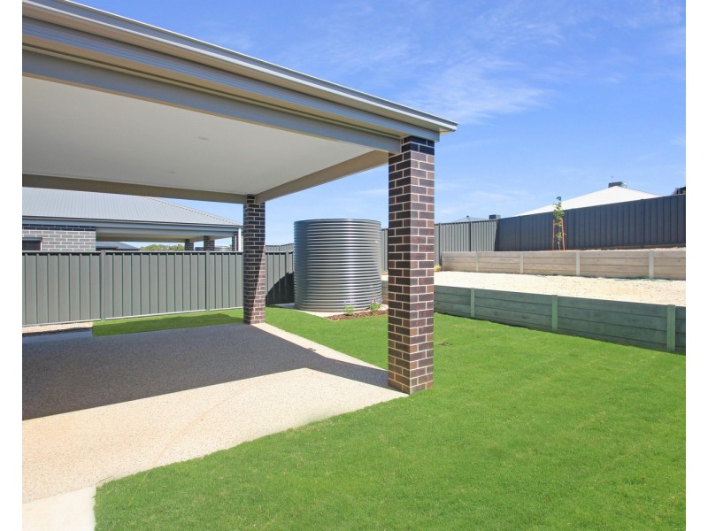 35 Chisholm, Maryborough VIC 3465