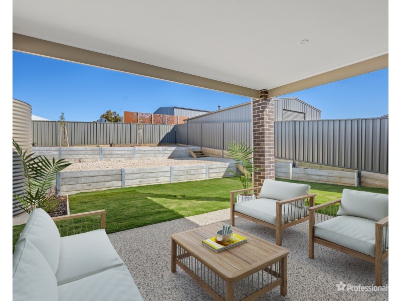 35 Chisholm, Maryborough VIC 3465