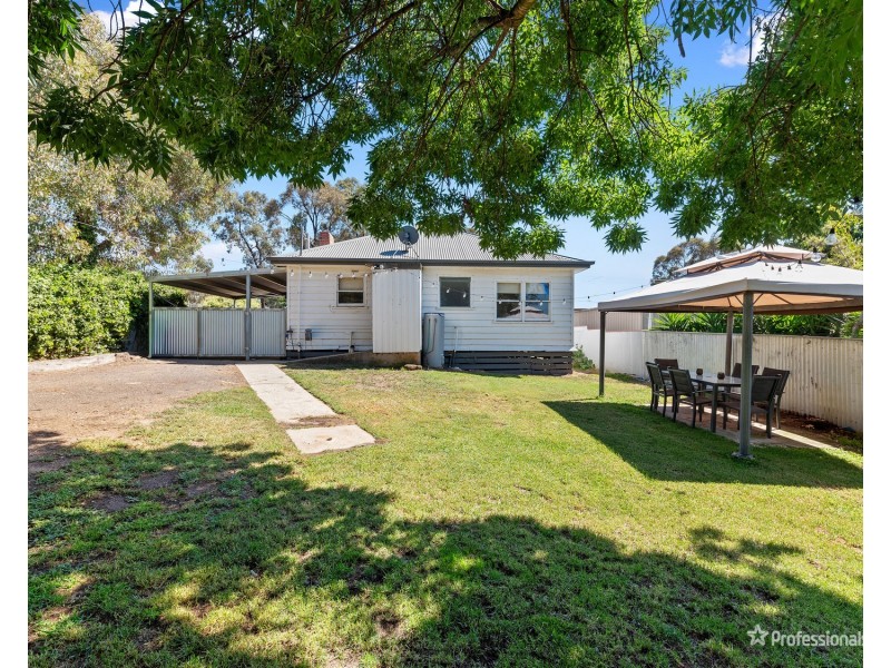 20 Waters Street, Maryborough VIC 3465