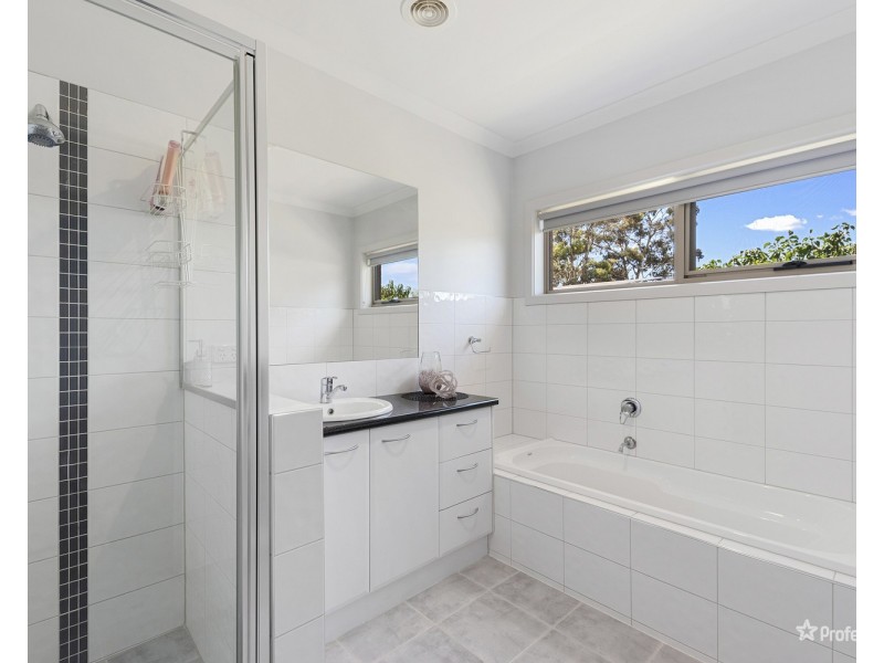 4 Gardiner Court, Maryborough VIC 3465