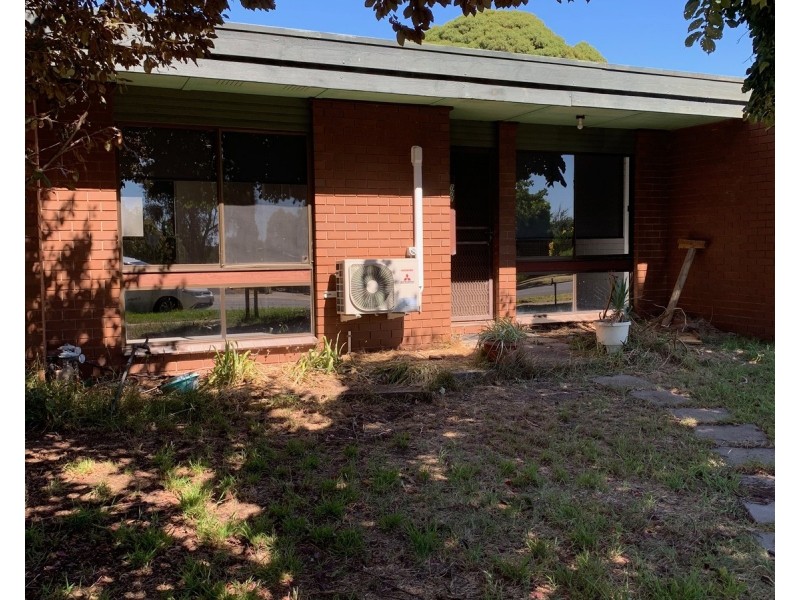 2/127 Inkerman Street, Maryborough VIC 3465