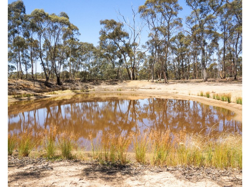 65 Denyers Road, Bowenvale VIC 3465