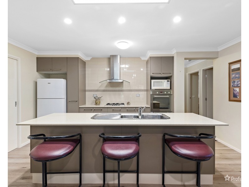 9 Inland Court, Maryborough VIC 3465