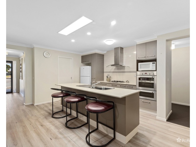 9 Inland Court, Maryborough VIC 3465