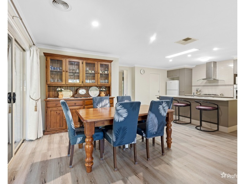 9 Inland Court, Maryborough VIC 3465