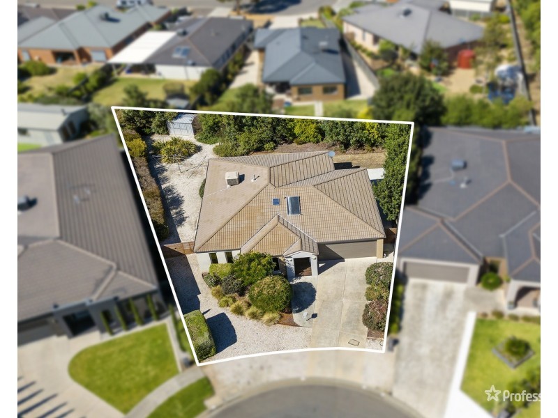 9 Inland Court, Maryborough VIC 3465