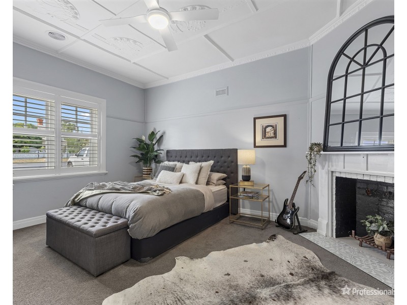 7 Logan Street, Maryborough VIC 3465