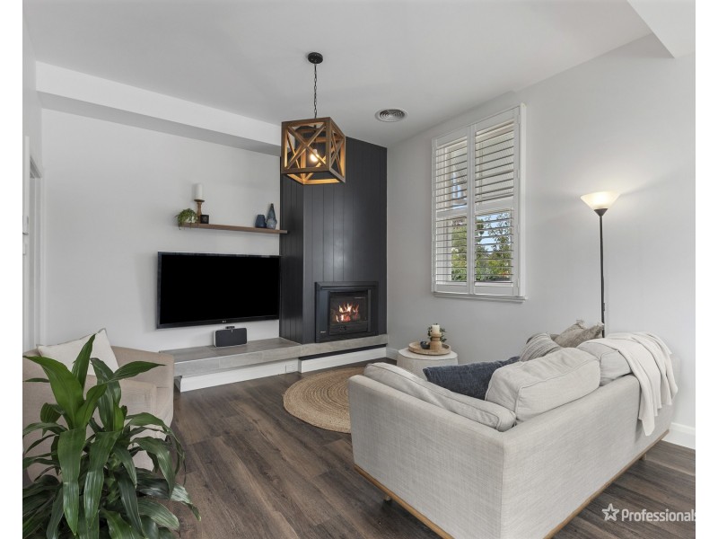 7 Logan Street, Maryborough VIC 3465