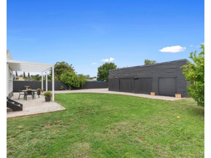 7 Logan Street, Maryborough VIC 3465