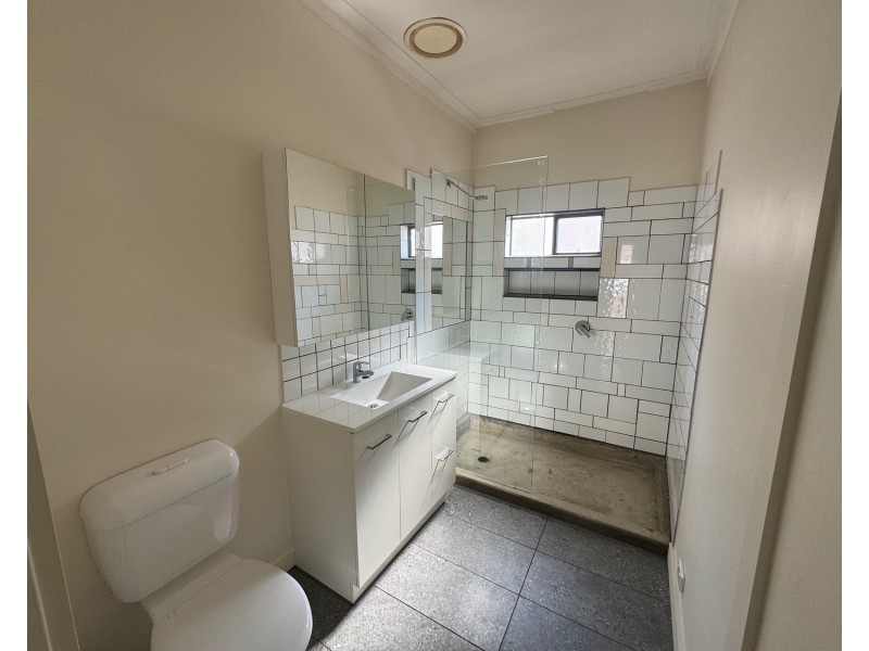 26 Tullaroop Road, Maryborough VIC 3465