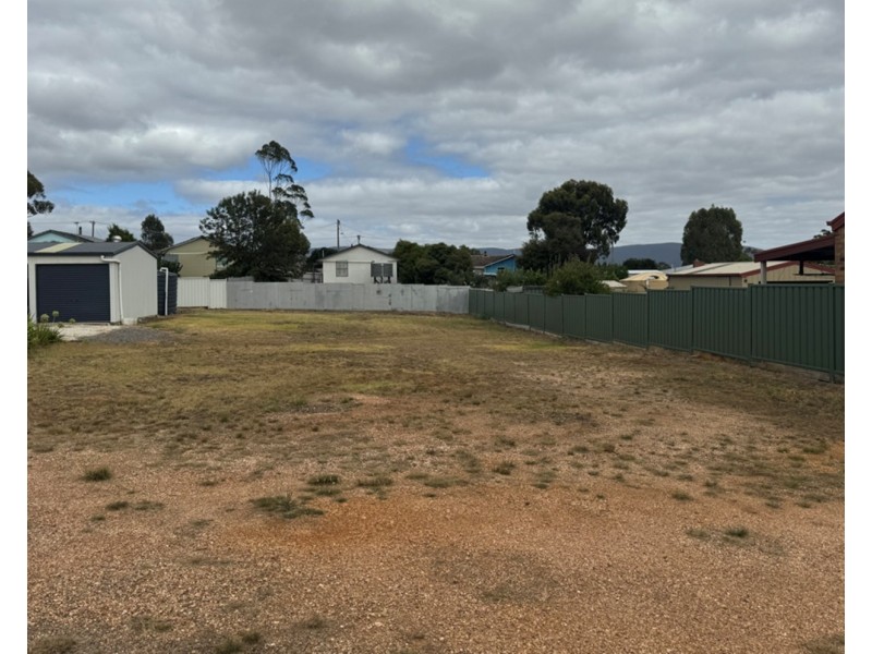 65 Charles Street, Avoca VIC 3467