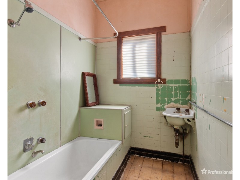 20 Golden Wattle Drive, Maryborough VIC 3465