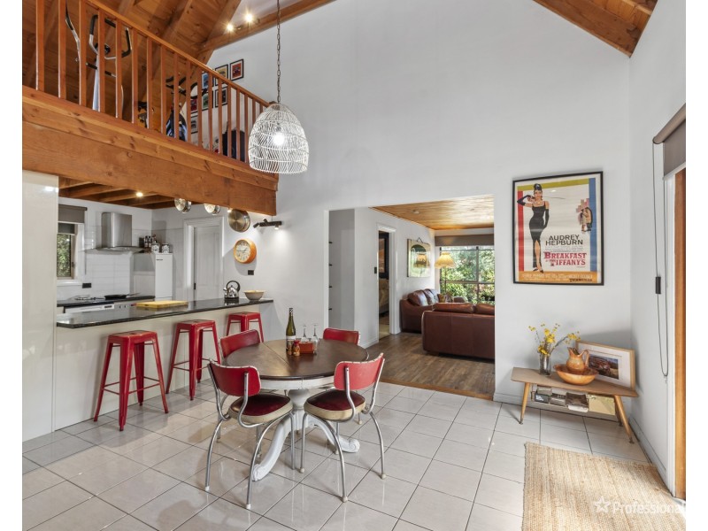 10 Trudgeons Road, Welshmans Reef VIC 3462