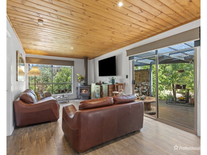 10 Trudgeons Road, Welshmans Reef VIC 3462