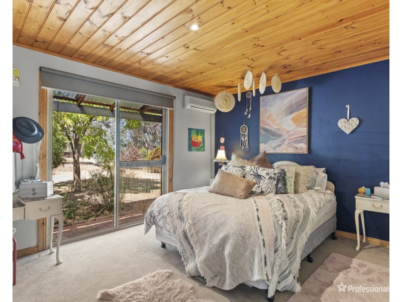 10 Trudgeons Road, Welshmans Reef VIC 3462