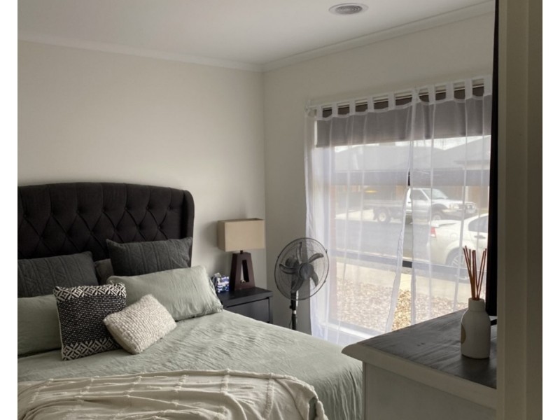 8  Quinn Street, Maryborough VIC 3465