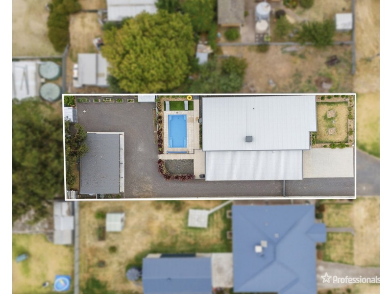 22 McLachlan Street, Carisbrook VIC 3464