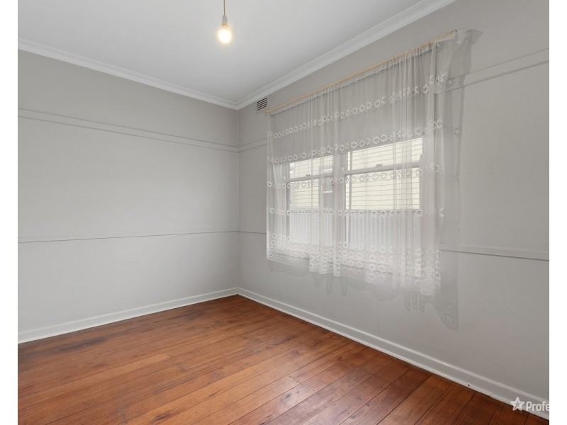 51 Derby Road, Maryborough VIC 3465