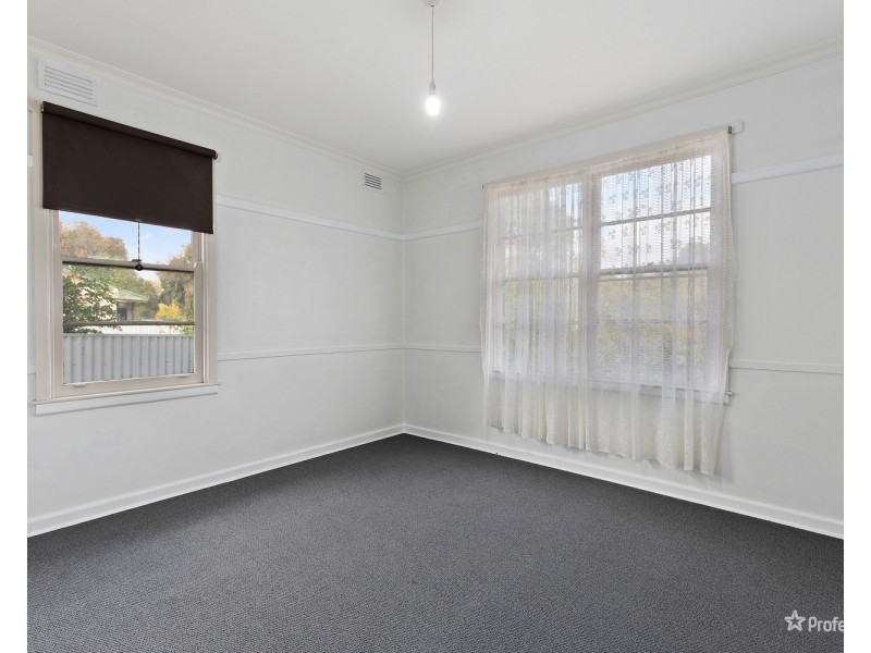 51 Derby Road, Maryborough VIC 3465