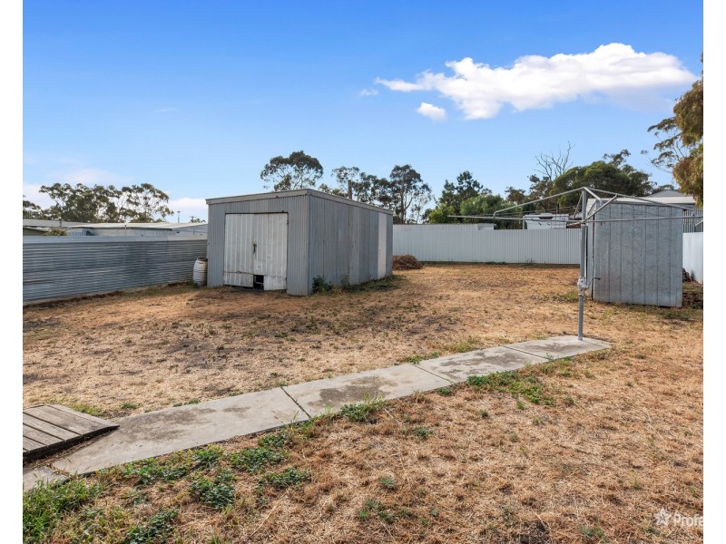 51 Derby Road, Maryborough VIC 3465