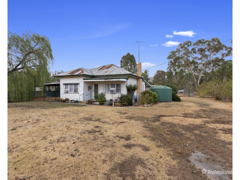 41 Brooke Street, Moonambel VIC 3478