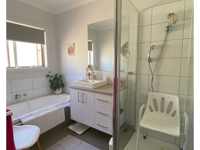 2/109 Inkerman Street, Maryborough VIC 3465