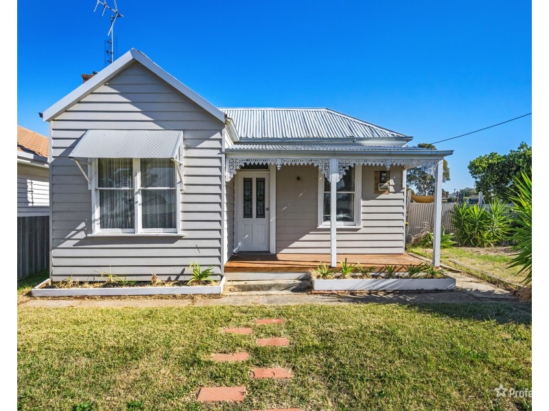 45 Dundas Road, Maryborough VIC 3465