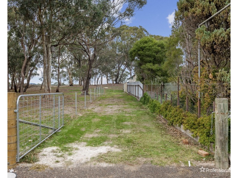 Lot Lot 1, 26 Chaplins Road, Carisbrook VIC 3464
