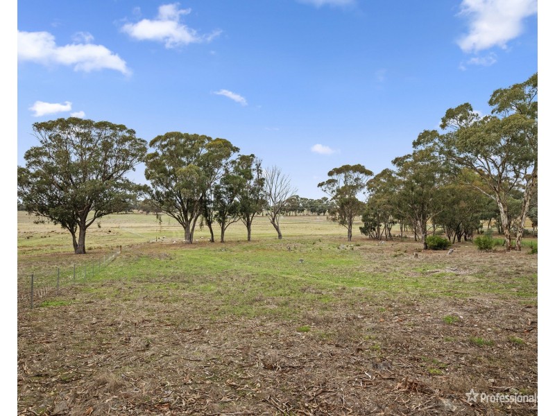 Lot Lot 1, 26 Chaplins Road, Carisbrook VIC 3464