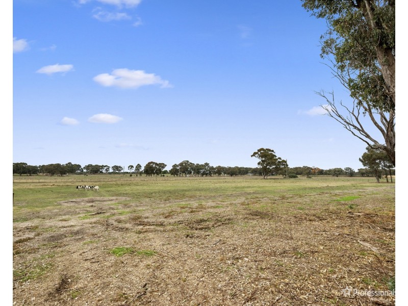 Lot Lot 1, 26 Chaplins Road, Carisbrook VIC 3464