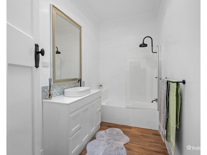 107 Loch Street, Maryborough VIC 3465