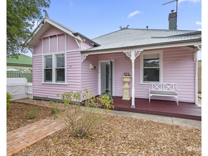 107 Loch Street, Maryborough VIC 3465