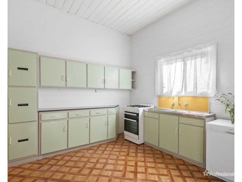 180 Railway Street, Maryborough VIC 3465