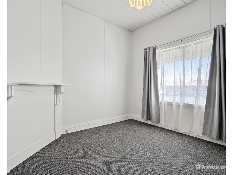 180 Railway Street, Maryborough VIC 3465