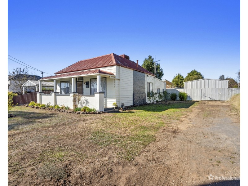 180 Railway Street, Maryborough VIC 3465