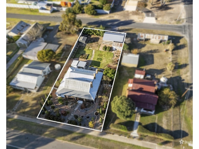 90 High Street, Avoca VIC 3467