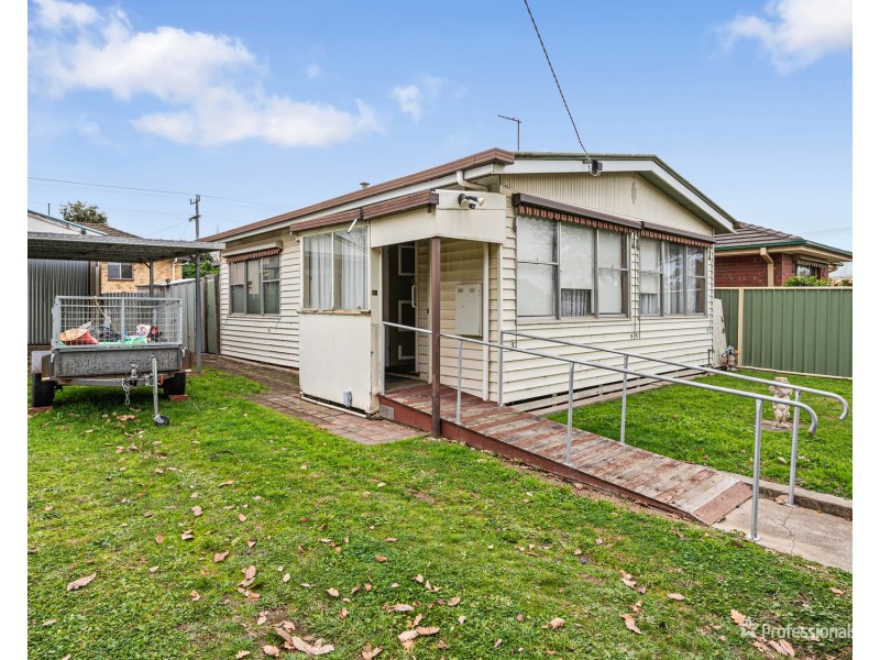 33 Alma Street, Maryborough VIC 3465