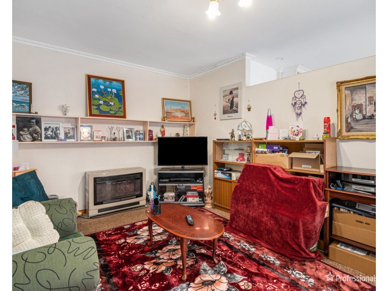 33 Alma Street, Maryborough VIC 3465