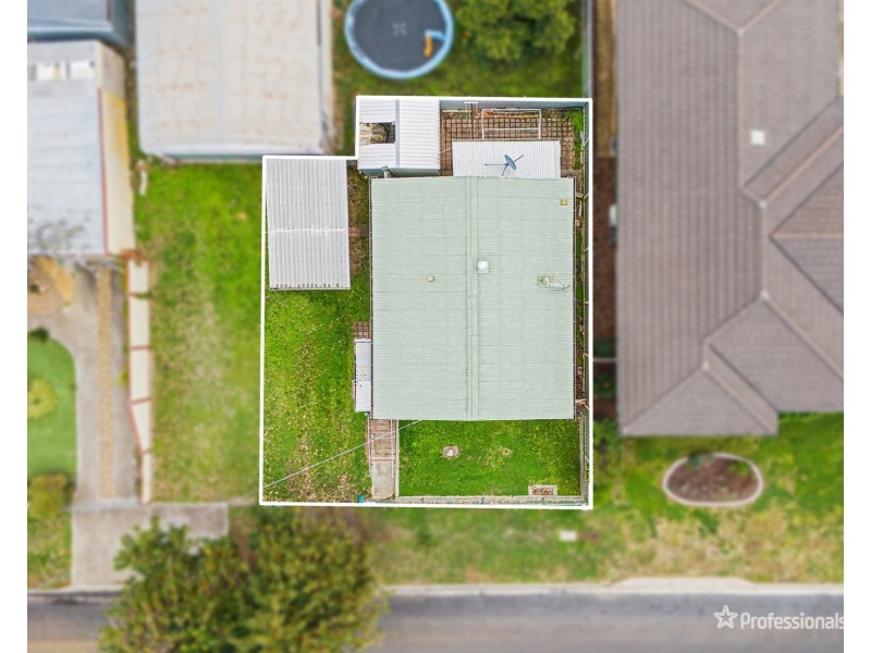 33 Alma Street, Maryborough VIC 3465