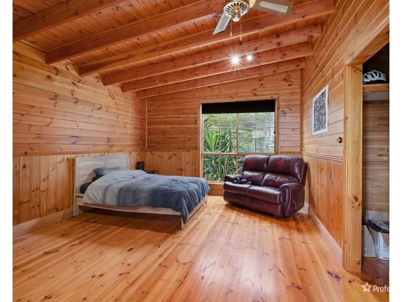 65 Raglan Street, Maryborough VIC 3465