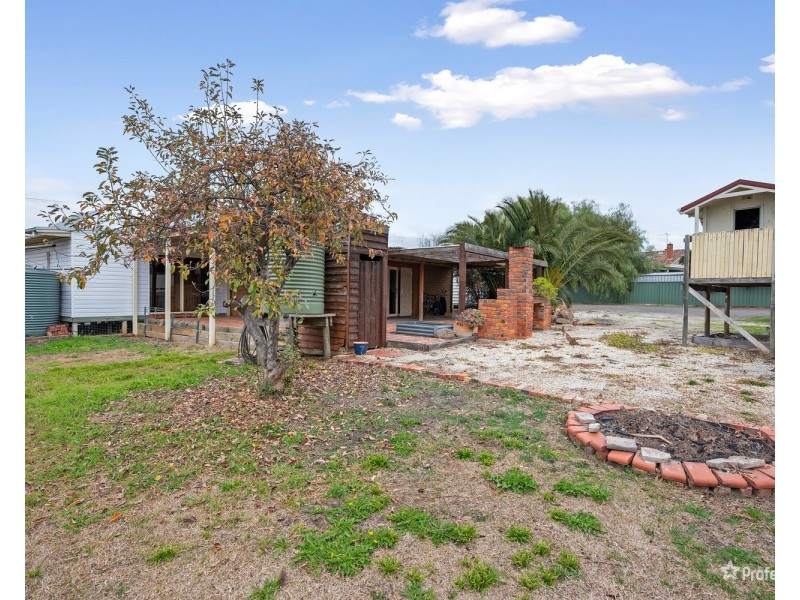 65 Raglan Street, Maryborough VIC 3465